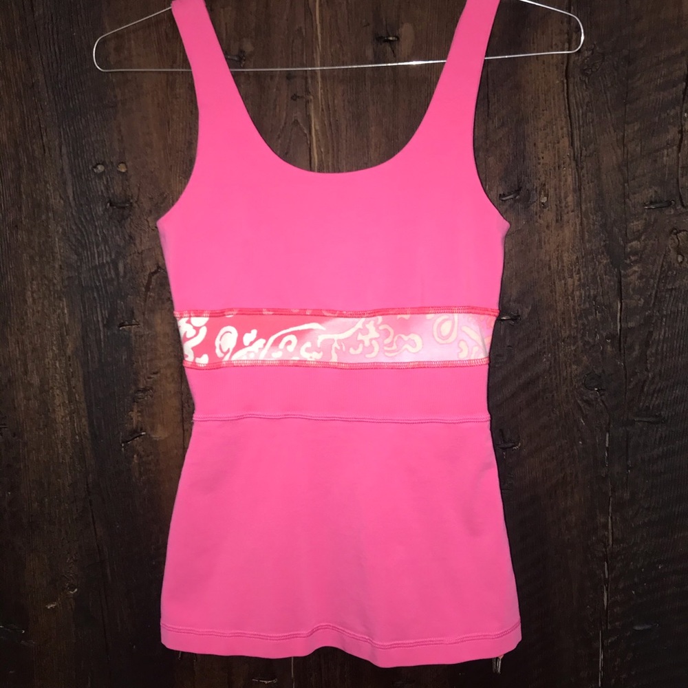Lululemon tank top